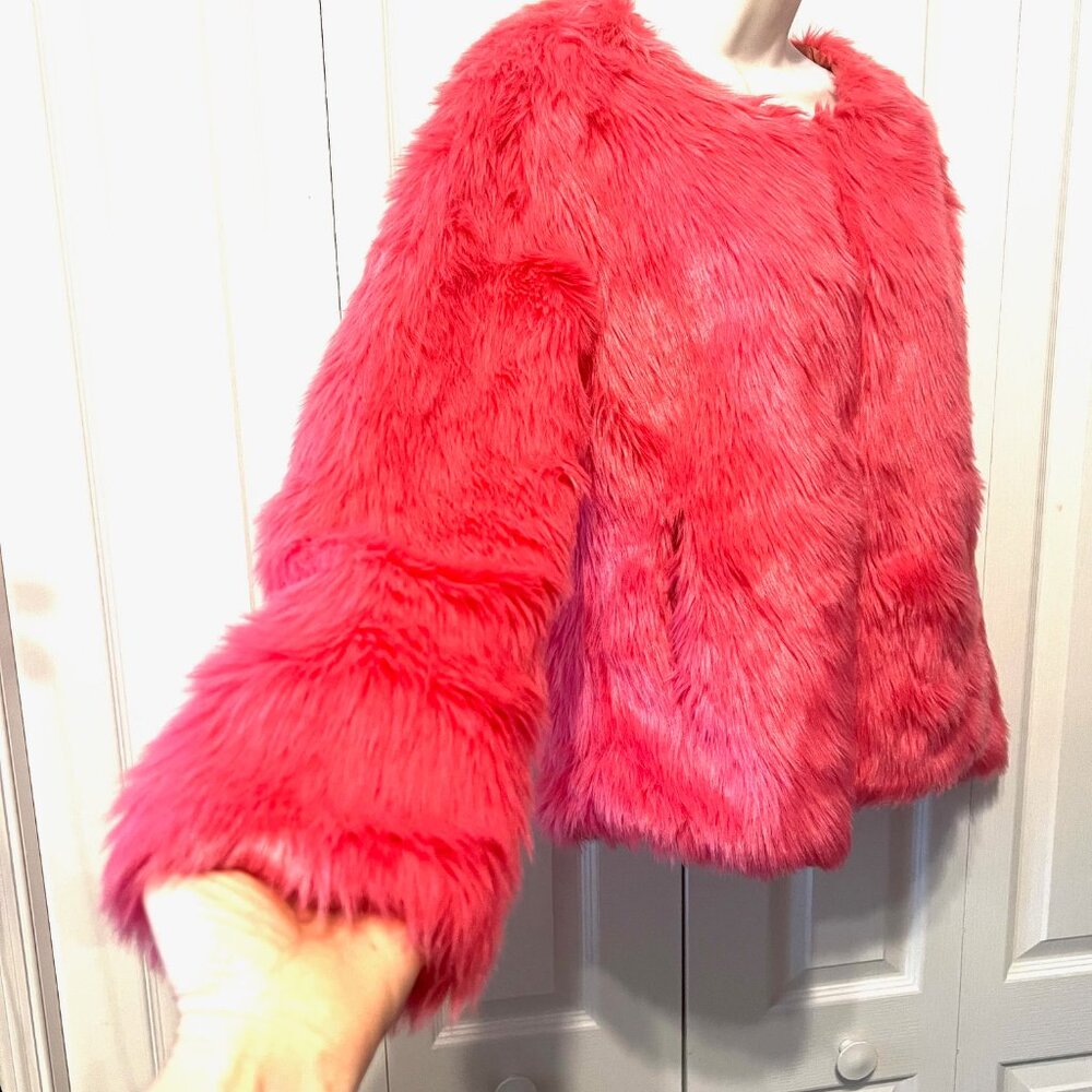 Fashion Fuzzy Pink Jacket-Hooks-X large Girls/X Small Women's-Pockets-Fun-Casual - Picture 3 of 15